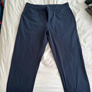 Men’s 30x28 Vuori Pants